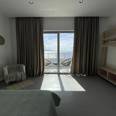 Helen'S Seaside Resort Sarande Bagian luar foto